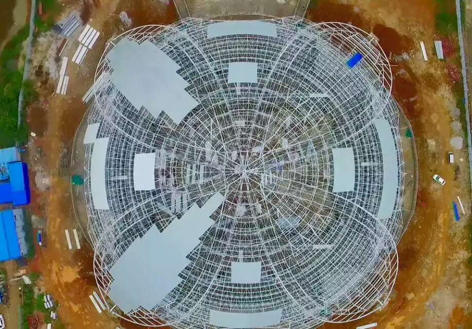 林芝体育馆网架